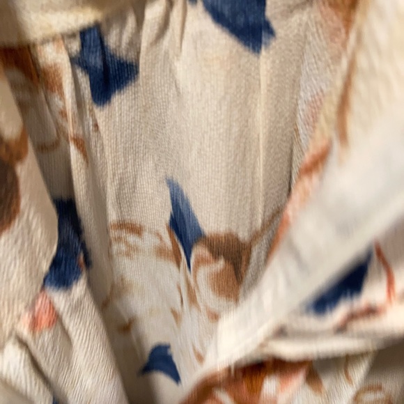 Blouse - Picture 4 of 7